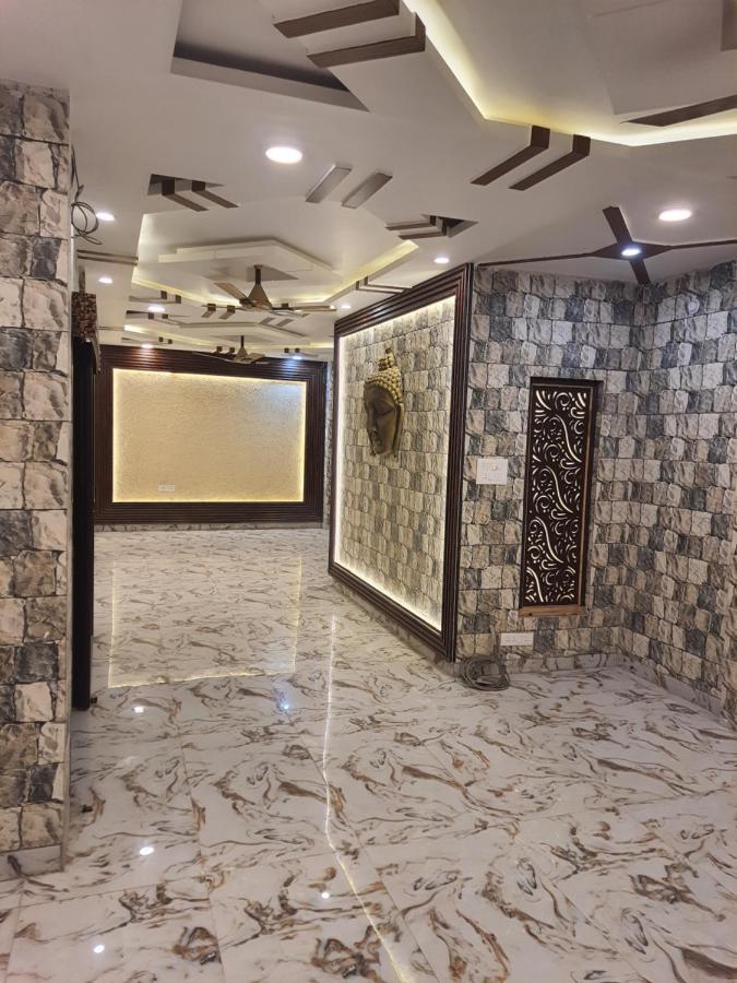 Divine Hotel & Banquet Hall Bhopal Buitenkant foto